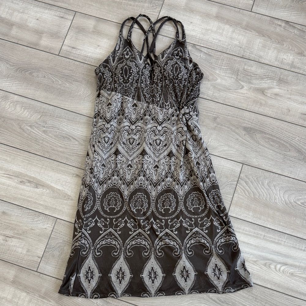 Athleta Women's Elegant 2012 Olive Color Patterned SunDress, size Medium